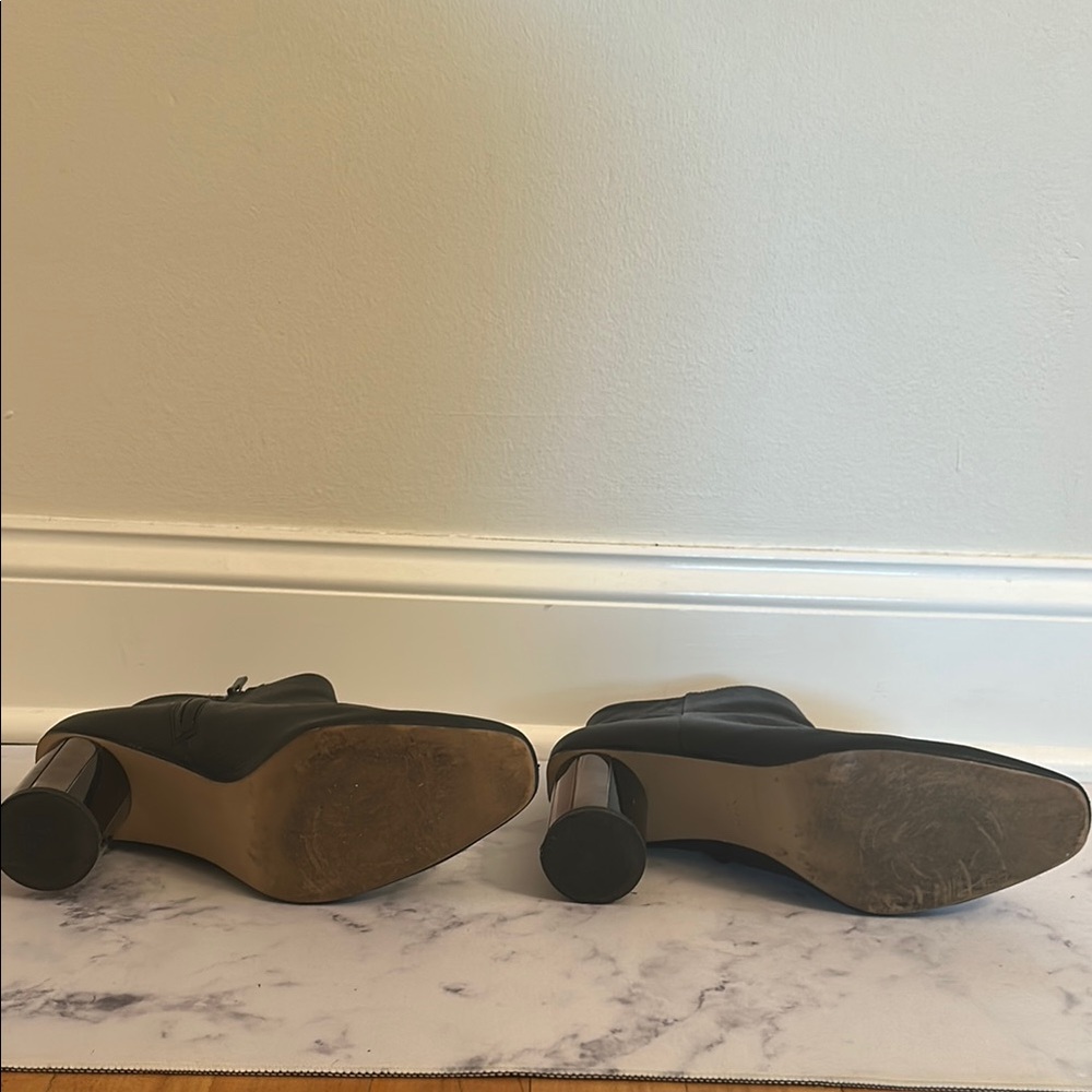 Zara Black Ankle Boots with Round Heel Size 9 (40) - Picture 6 of 16